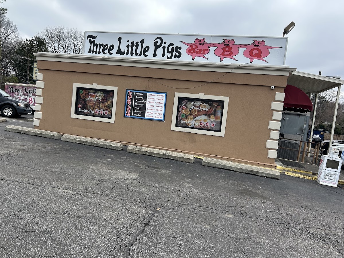 Three Little Pigs Bar-B-Q